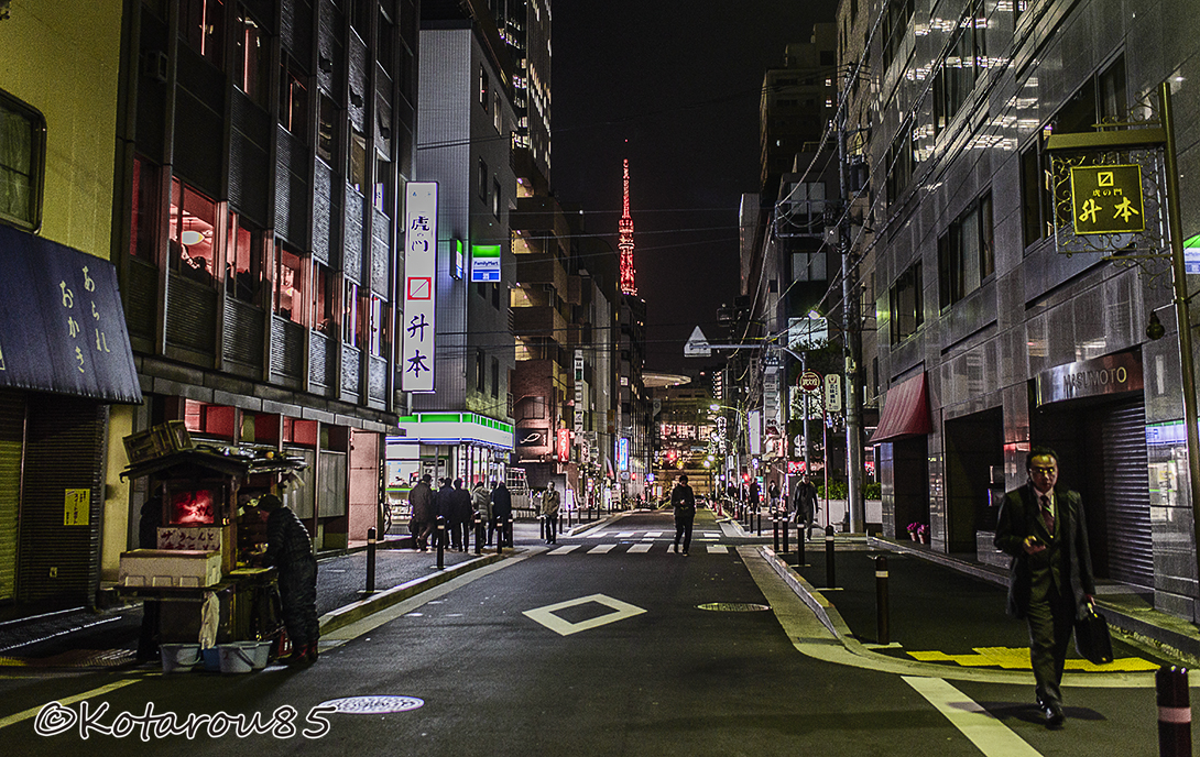 東京タワーを臨む屋台2 20150224