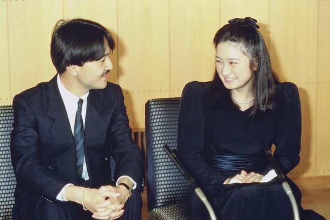 1989 9 アーヤ　きこさま　婚約会見