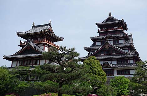 こんだけメジャーなニセ城＆廃墟も日本では他に存在しません（日本一周旅24日目）伏見桃山城